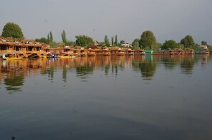 Pemandangan dari kamar