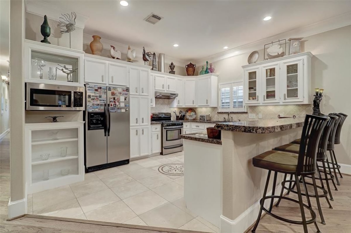 Photo 4 of Premium 3/2 Home in the Heart of Houston Heights