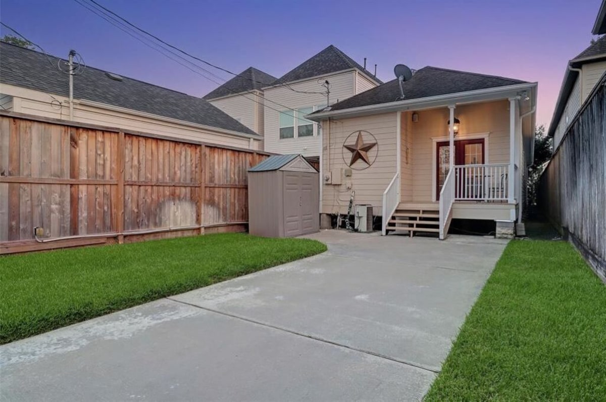 Photo 11 of Premium 3/2 Home in the Heart of Houston Heights