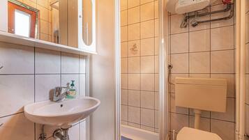 Family House, Multiple Bedrooms, 2 Bathrooms, Mountainside (Family Friendly House Marija) | Bathroom | Shower, hair dryer, bidet, towels