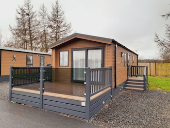 12A Beautiful Lodge Home For Hire 2 Bedrooms