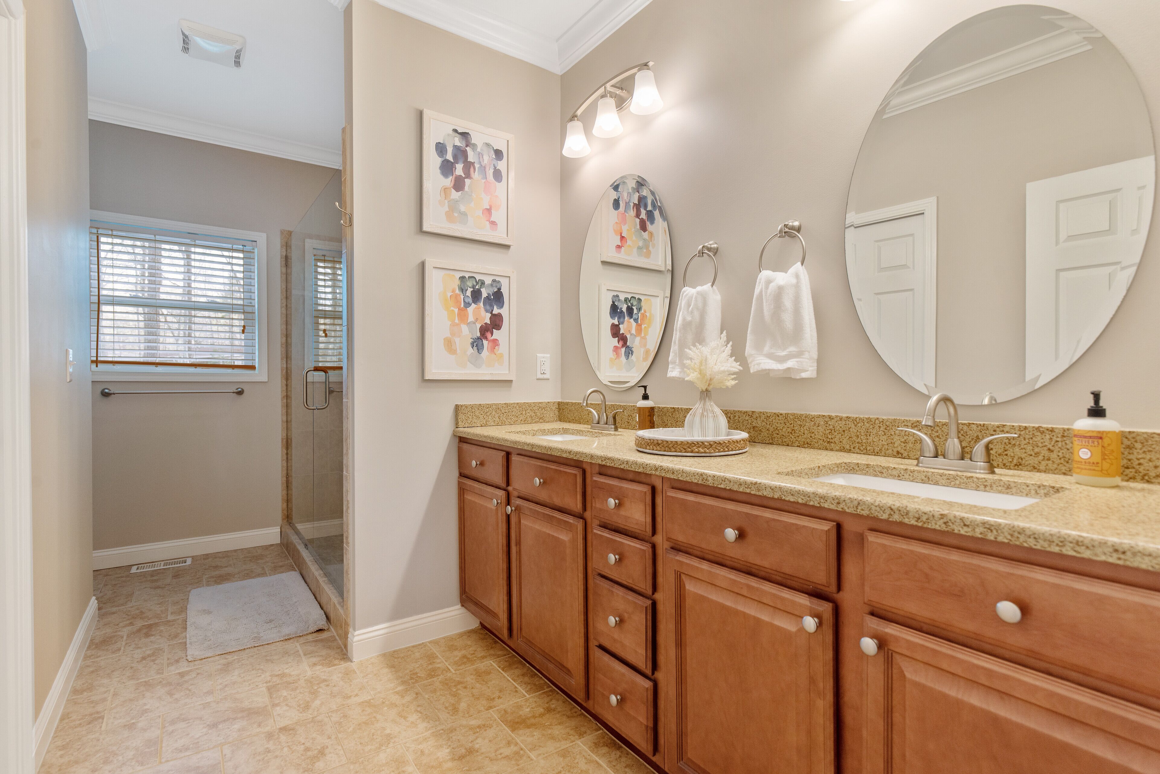 Combined shower/tub, hair dryer, towels, soap