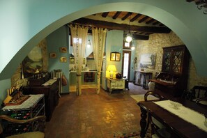 Interior - Quaint b&b in the medieval heart of Gubbio (Gubbio)