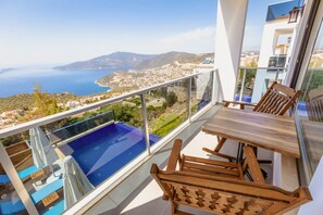 View from property - Su Butik Hotel (Kas)