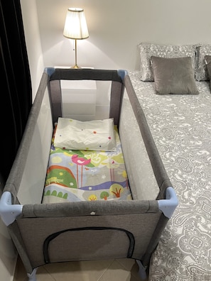 3 Schlafzimmer, Bügeleisen/Bügelbrett, kostenloses WLAN, Bettwäsche