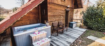 Wooden Cabin Žurej With Hot Tub