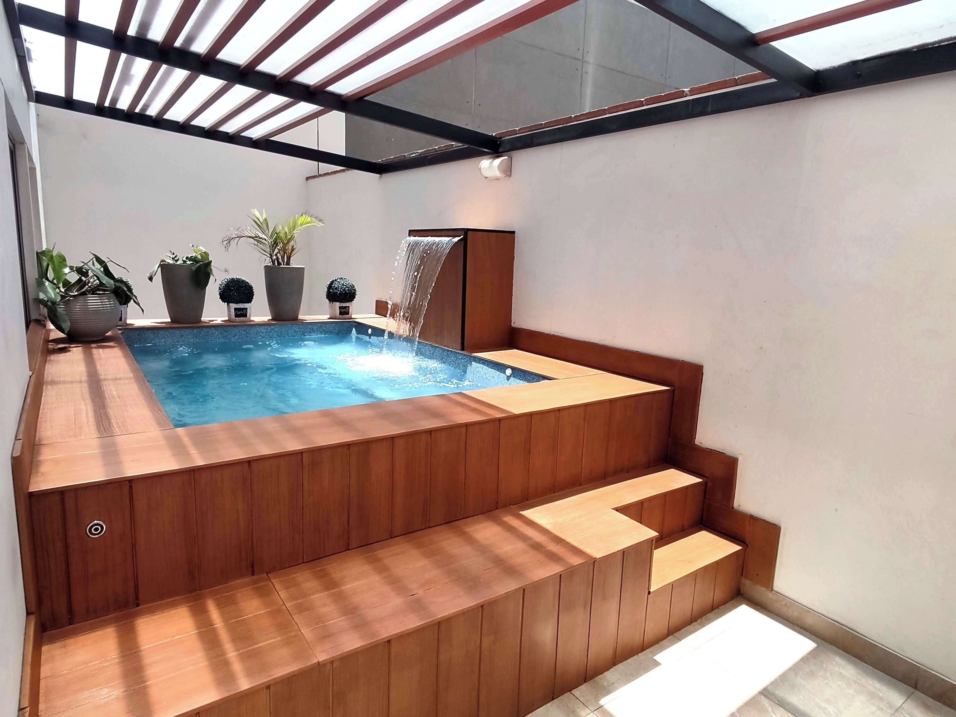 Piscine couverte, piscine chauffée