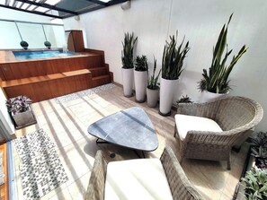 屋内プール、温水プール