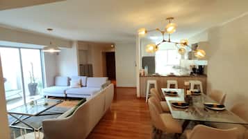 Smart TV, books, stereo, computer monitors