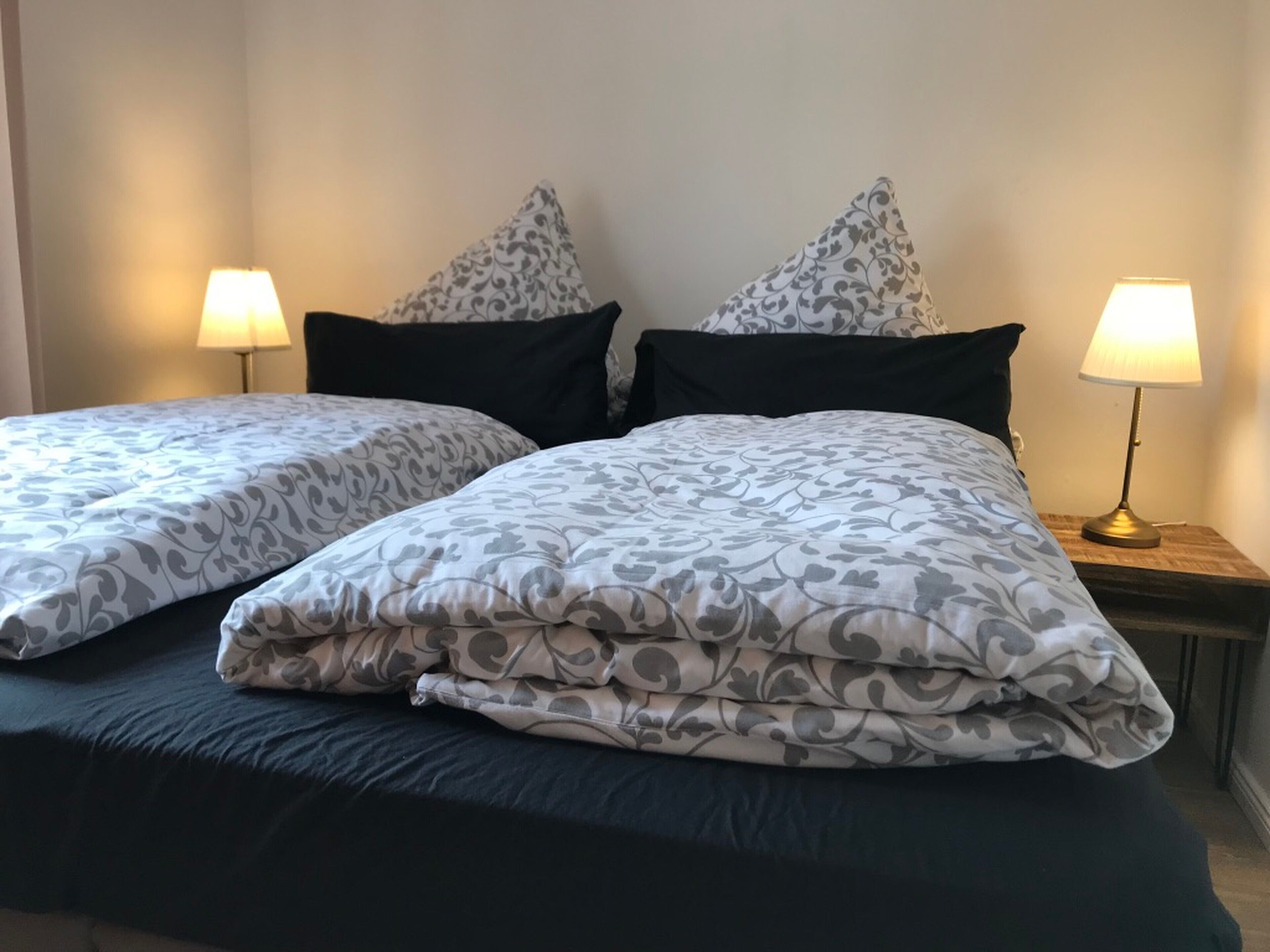 Comfort House | 3 bedrooms, rollaway beds, free WiFi, bed sheets