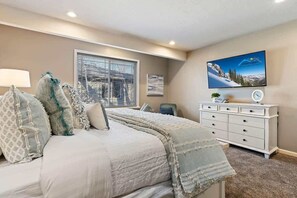 3 chambres, fer et planche à repasser, Wi-Fi gratuit