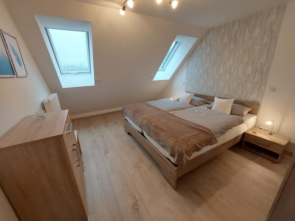 1 Schlafzimmer, Reisekinderbett, WLAN, Bettwäsche