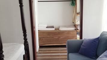 3 soverom, safe på rommet, strykejern/-brett og wi-fi (inkludert)