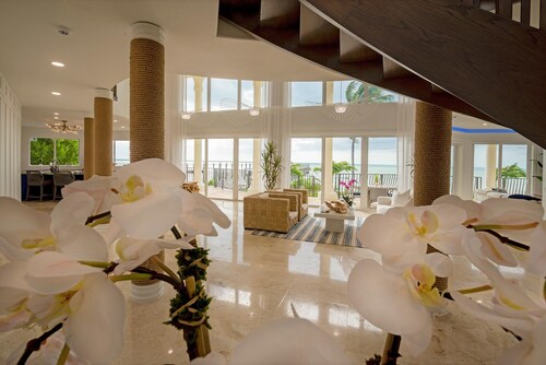 An Ocean Front Luxury Retreat for Your Dream Vacation in the FL Keys.