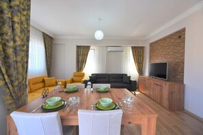 Superior Apartment | 1 bedroom, hypo-allergenic bedding, minibar, individually decorated - Ozgur City Residence (Fethiye)