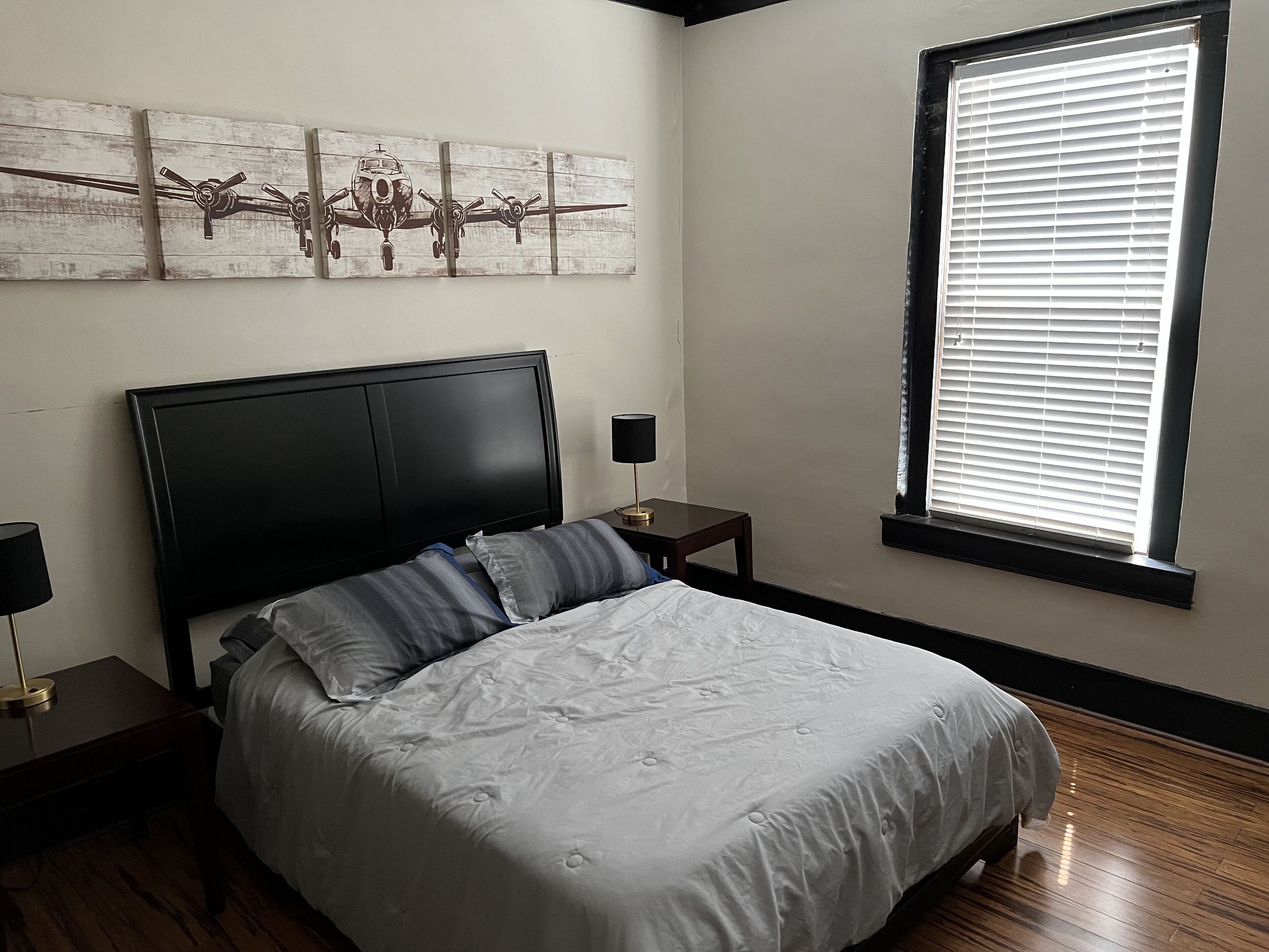 2 chambres, accès au Wi-Fi (inclus), literie fournie