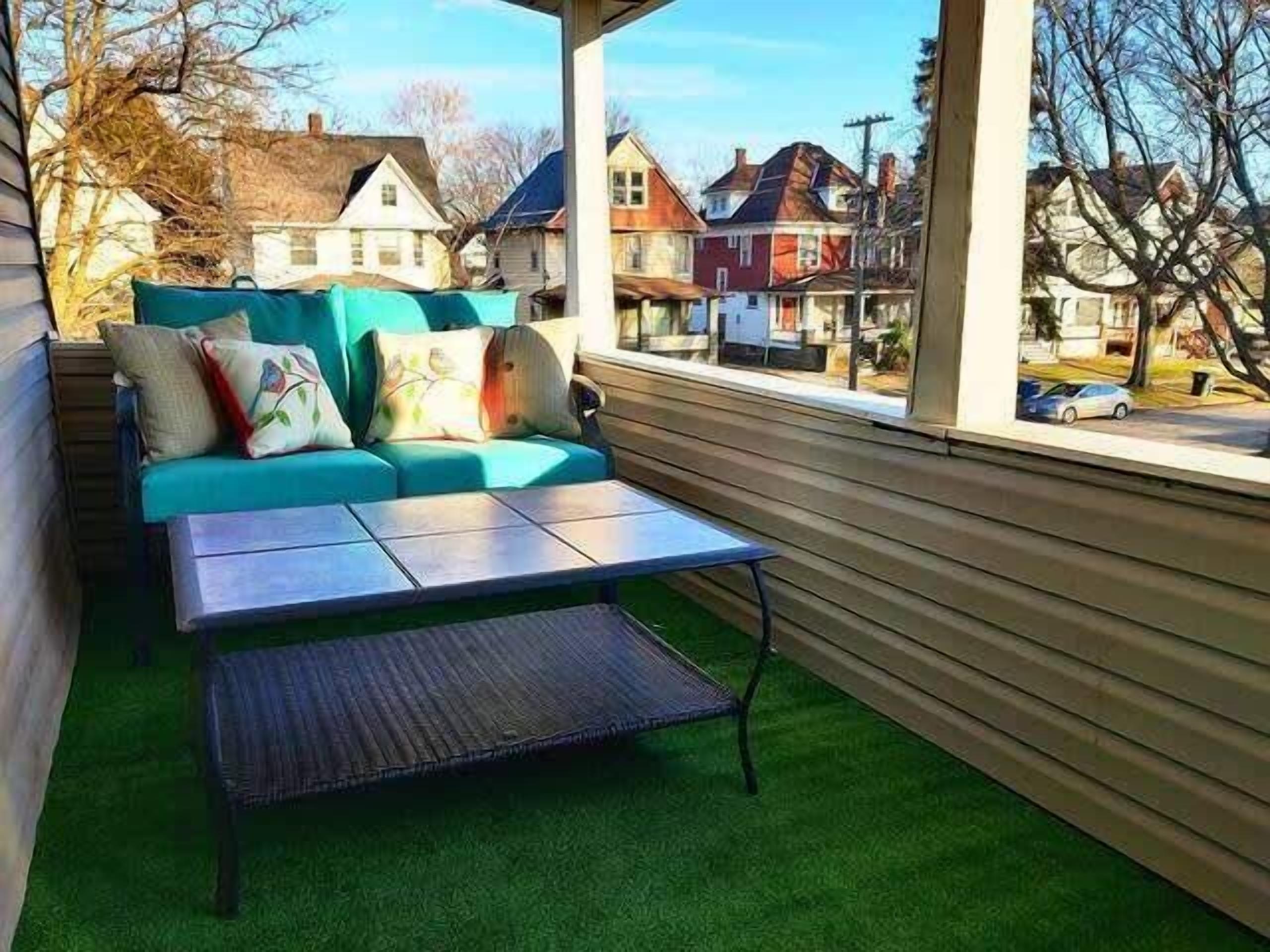 W33 Entire House| 6BR | Sleeps upto 14!