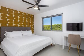 3 chambres, fer et planche à repasser, Wi-Fi gratuit, draps fournis