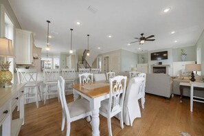 House, 5 Bedrooms | Dining - Dune Daze by Five Star Properties (Santa Rosa Beach)