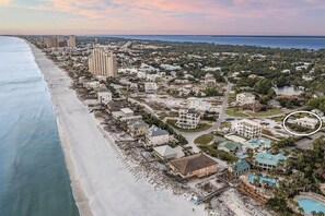 House, 4 Bedrooms | Beach