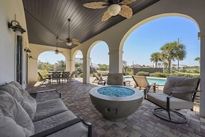 House, 4 Bedrooms | Balcony - Array of Sunshine by Five Star Properties (Miramar Beach)