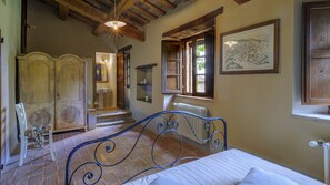 6 Schlafzimmer, Bügeleisen/Bügelbrett, Reisekinderbett, kostenloses WLAN
