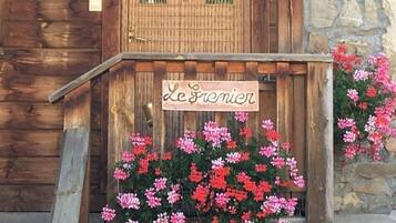 DĂ©tail de lâextĂ©rieur