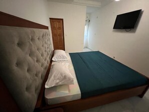 3 bedrooms, free WiFi