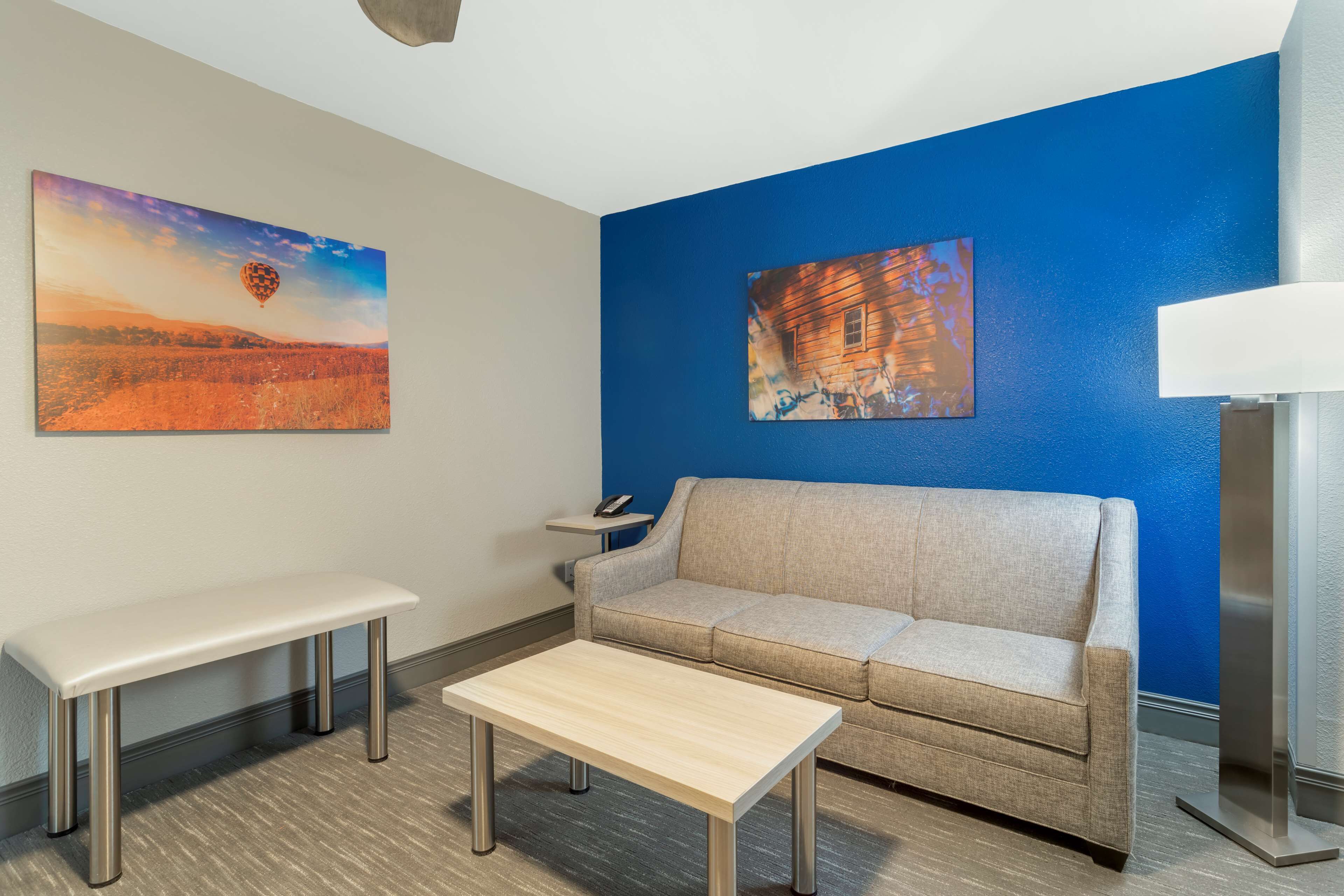 suite, 2 queen beds, non smoking, refrigerator & microwave (with sofabed) | hypo-allergenic bedding, down duvets, desk, laptop workspace