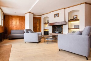 Smart TV, stereo