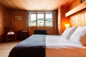 2 bedrooms, iron/ironing board, free WiFi, bed sheets - Hermitage - Authentic 2CH Apt | HomeCine | 500m Centre | 2SdB (Megève)