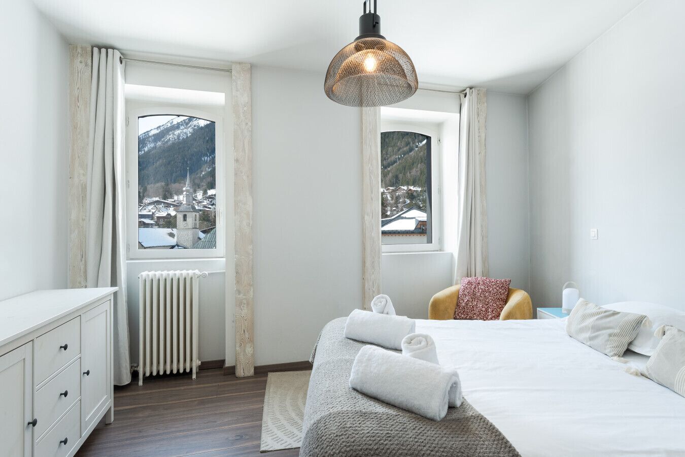 3 slaapkamers, een bureau, een strijkplank/strijkijzer, gratis wifi