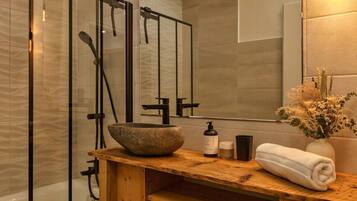 Articles de toilette gratuits, sèche-cheveux