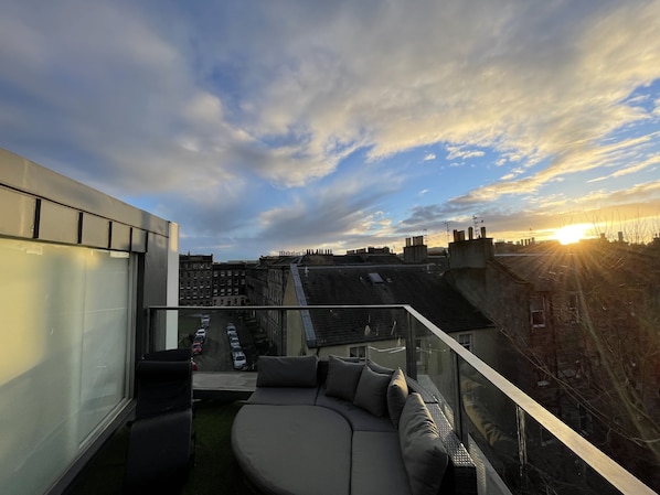 Apartamento, 1 cama Queen | Sacada