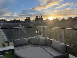 Balcony - Lovely 1-bed Apartment in Edinburgh (Edinburgh)