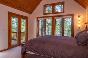 4 Schlafzimmer, Bügeleisen/Bügelbrett, Internetzugang, Bettwäsche