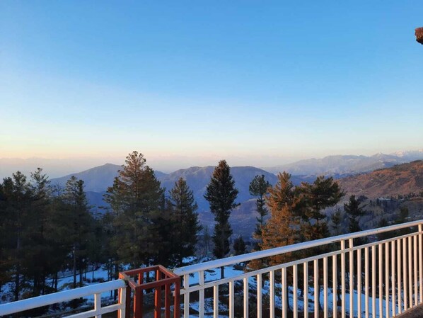 View from property - Malak Tower Hotel & Resturent (Swat)