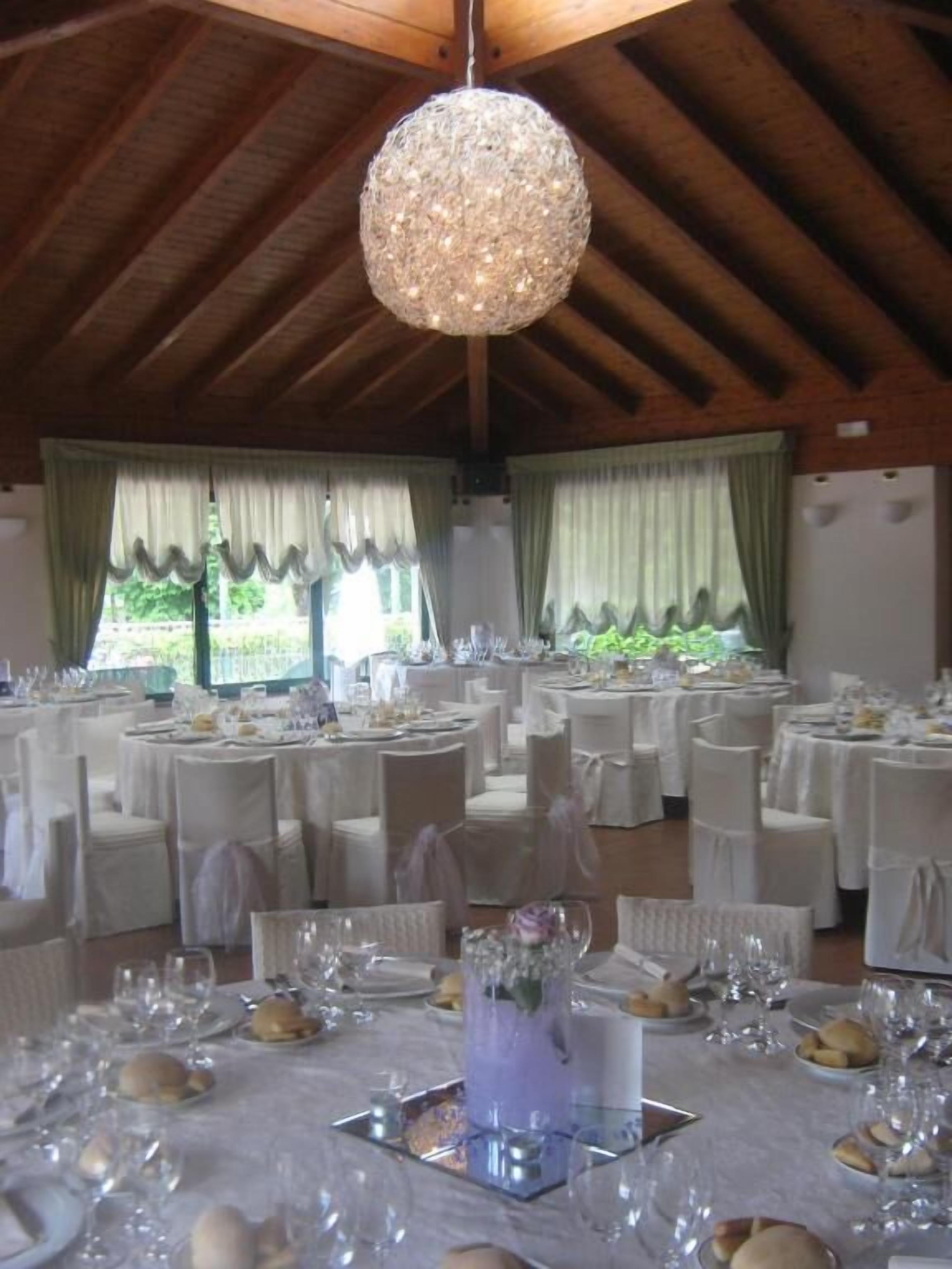 Banquet hall