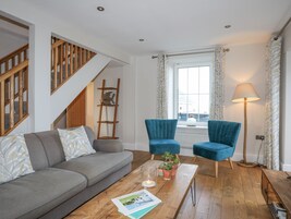 村舍 | 客厅 | 电视、游戏机