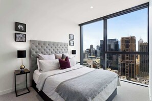 1 chambre, espace de travail pour ordinateurs portables