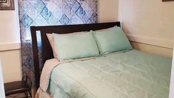 1 habitación, escritorio, tabla de planchar con plancha y wifi gratis
