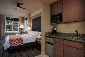 1 bedroom, WiFi, bed sheets - Marriott Summit Watch King Suite (Park City)