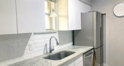 Sleek Condo in the big D