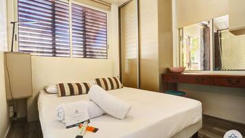 2 soverom, strykejern/-brett, wi-fi (inkludert) og sengetøy