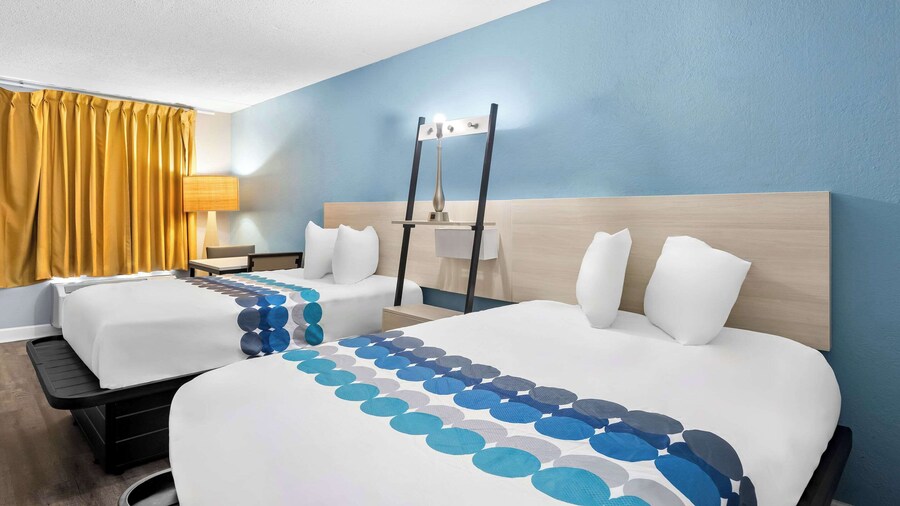 Suburban Studios Brunswick I-95