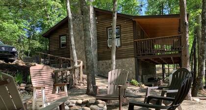 Whispering Pines Retreat in the Smokies