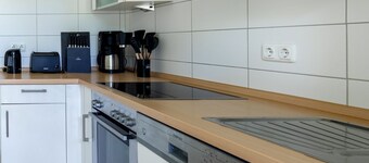 Vacation apartment mooring, centrally located