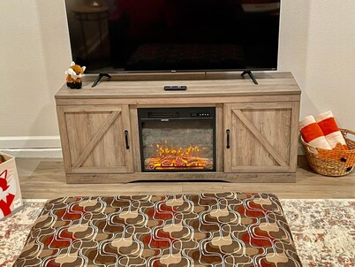 Fox`s Den - Hot Tub - BBQ - Queen Bed - Sleeps 2