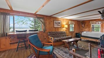 1 bedroom, internet, bed sheets