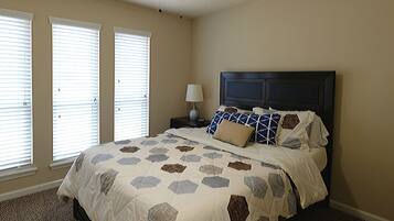 Exclusive House, 4 Bedrooms, Non Smoking | 4 bedrooms, free WiFi